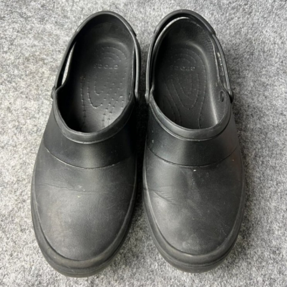 Crocs Mercy clogs women's 9 black rubber slip-on slingback shoes waterproof